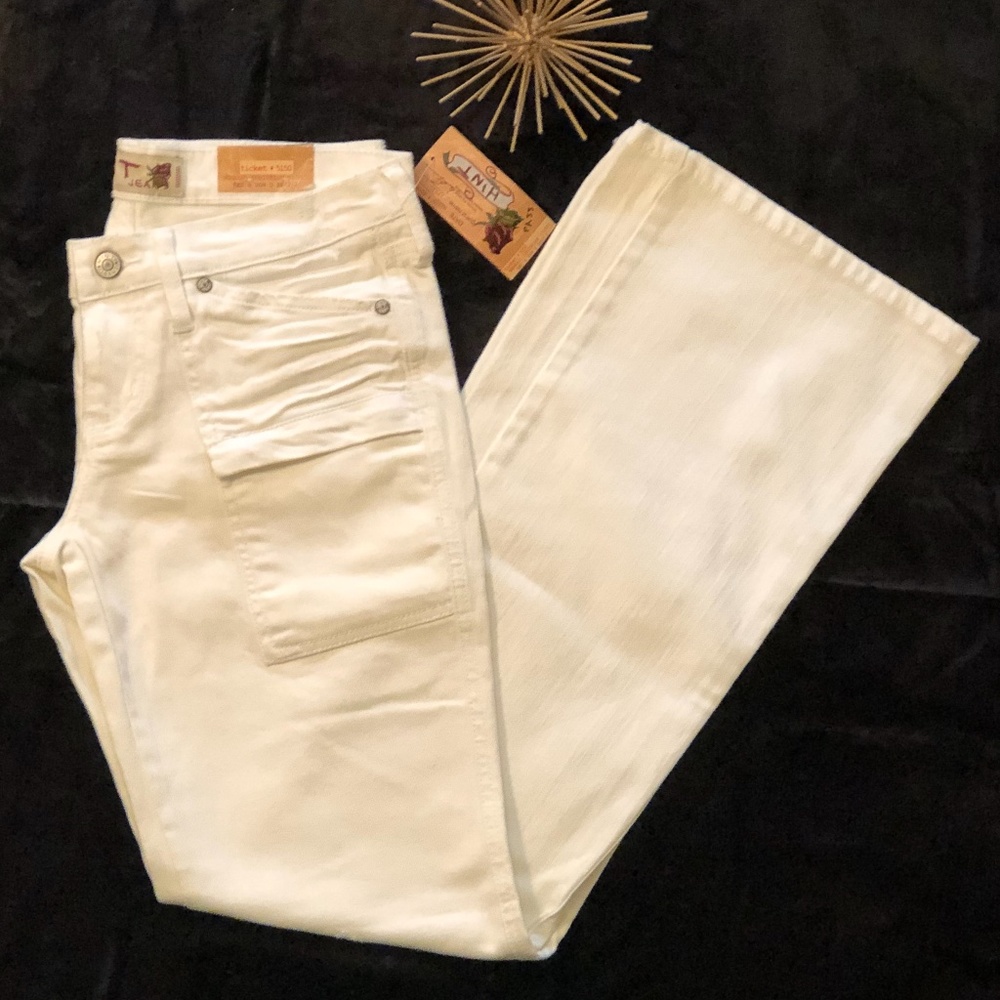 HINT White Flare Leg Jeans